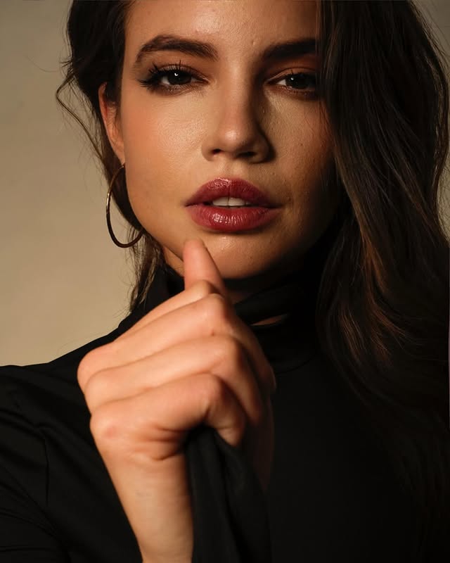 Glossy beauty close-up — Ninh Studio